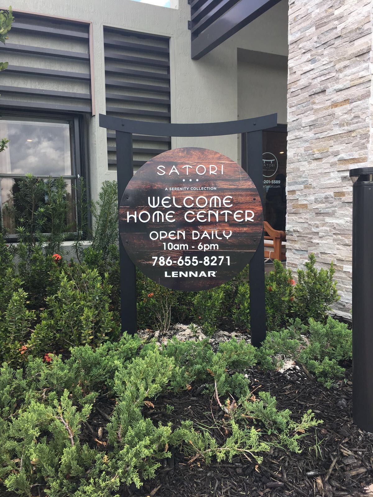 Post And Panels Project Gallery - Post And Panels Services Miami, Fort Lauderdale, Boca Raton | Sign Design & Creations