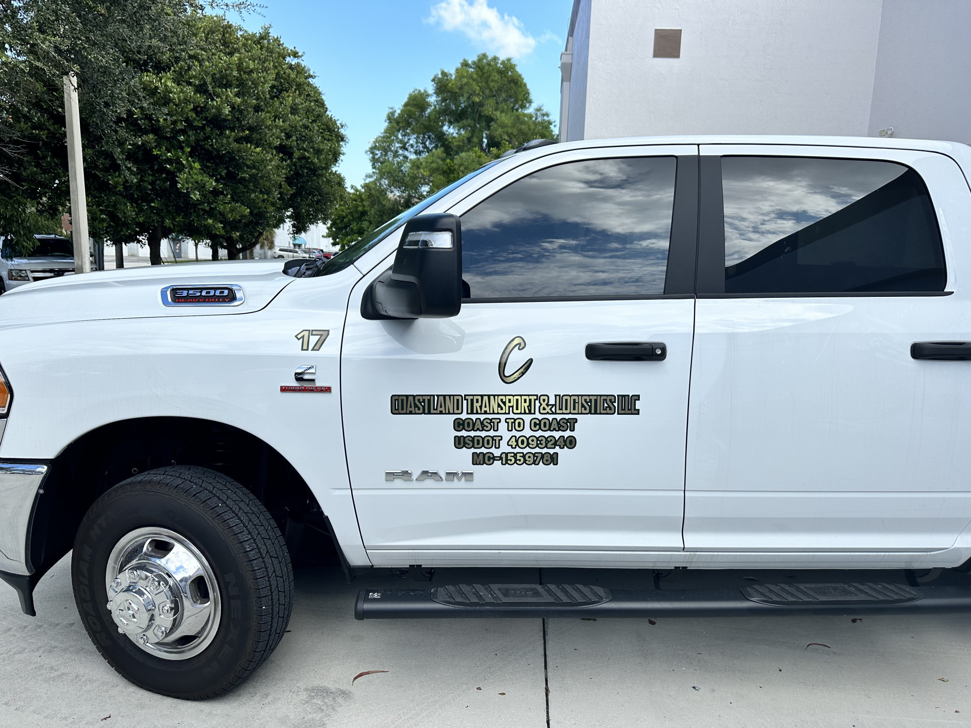 Fleet Vehicle Graphics Project Gallery - Fleet Vehicle Graphics Services Miami, Fort Lauderdale, Boca Raton | Sign Design & Creations